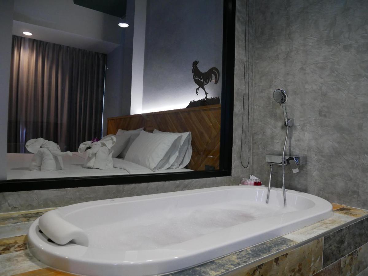 Ou Hotel Phitsanulok Exteriér fotografie