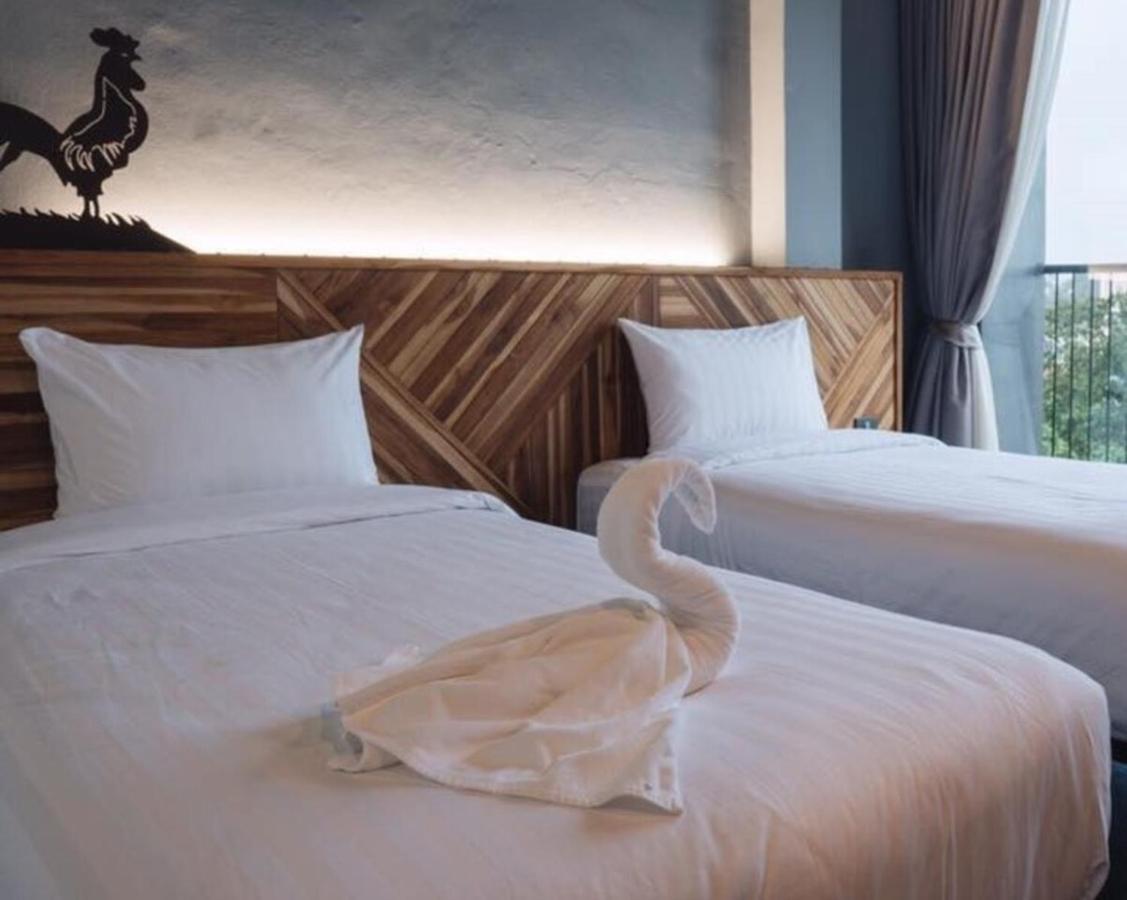 Ou Hotel Phitsanulok Exteriér fotografie